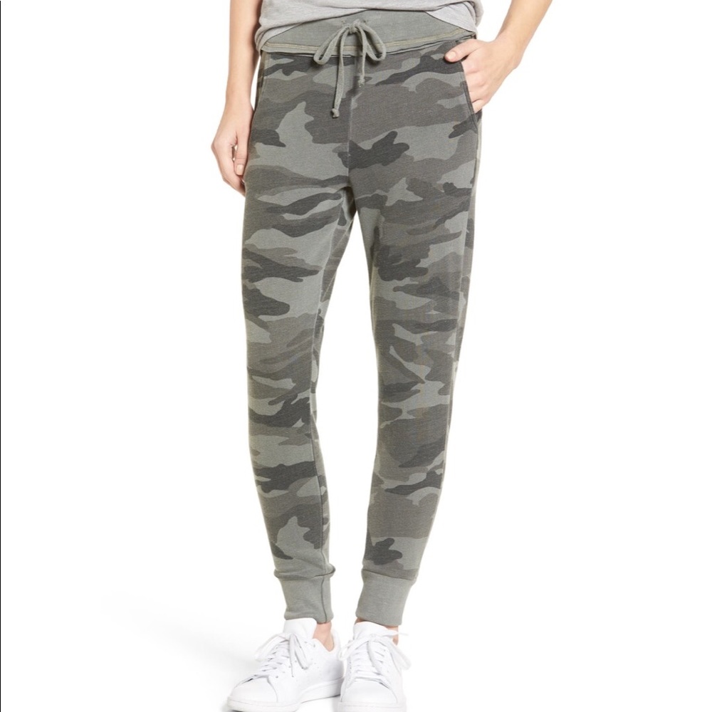 Splendid Camo Joggers